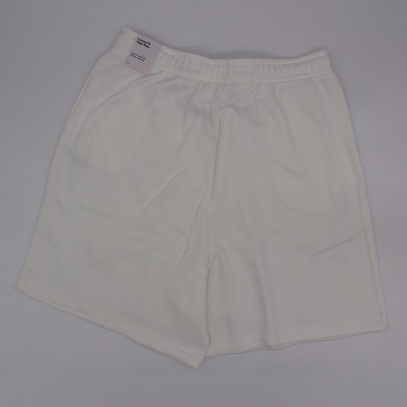 NIKE WOMEN'S SPORTSWEAR HI RISE LOOSE FIT WHITE FLEECE SHORT - Picture 4 of 4